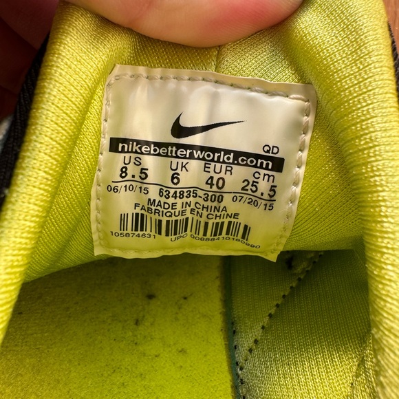 Nike Air | Huarache Green Black 8.5 Women - Picture 6 of 8